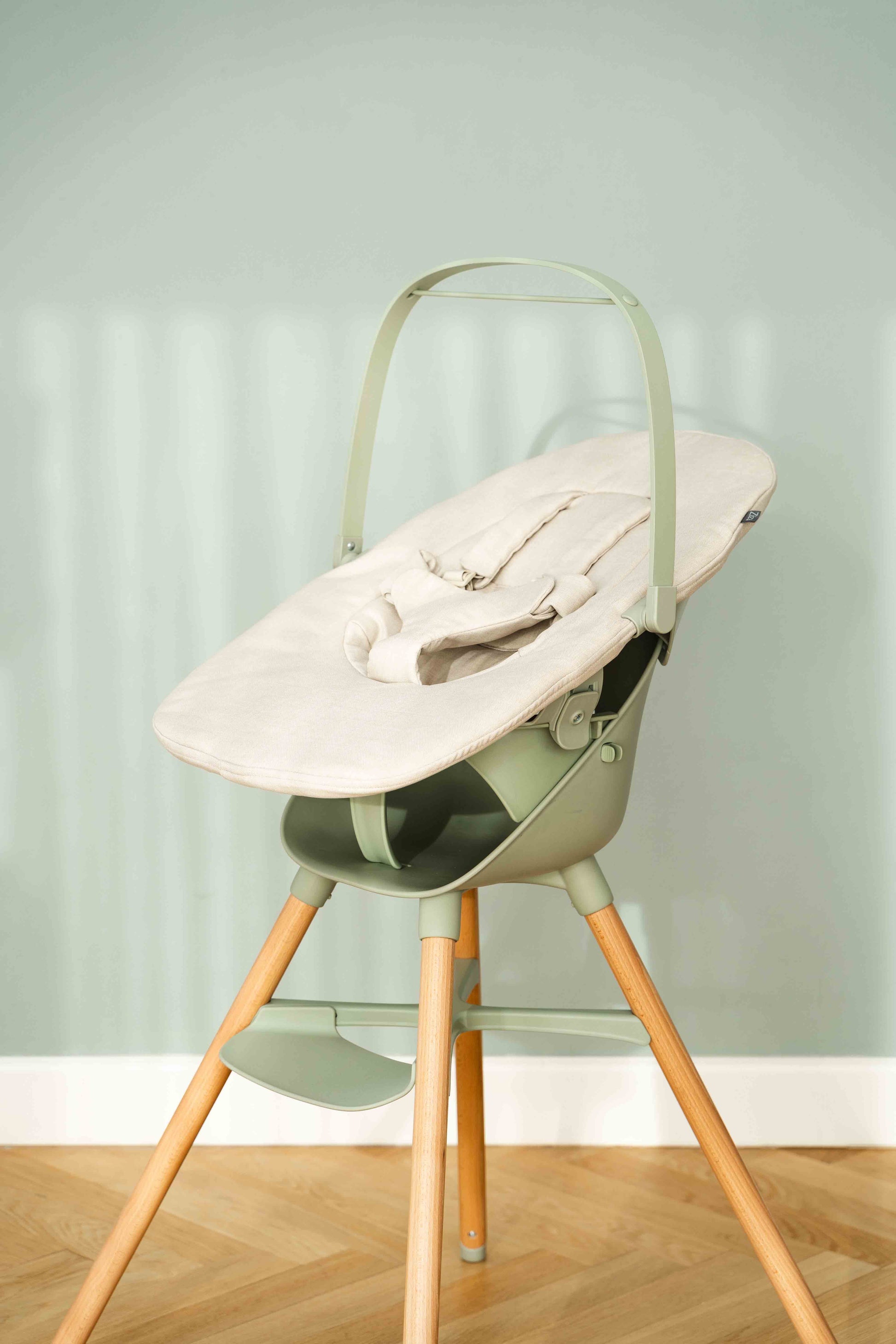 Newborn und Spielbogen Set